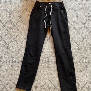 FIGS Limited Edition Black Scrub Pants with Camo pocket and zipper bottom